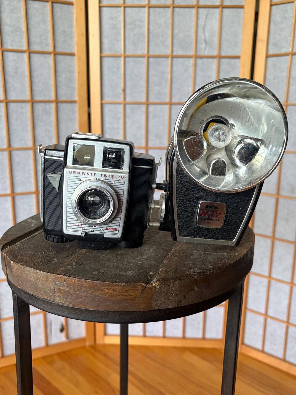 Vintage Kodak Brownie Twin 20 Camera with Rotary Flasholder | Retro Brownie Came